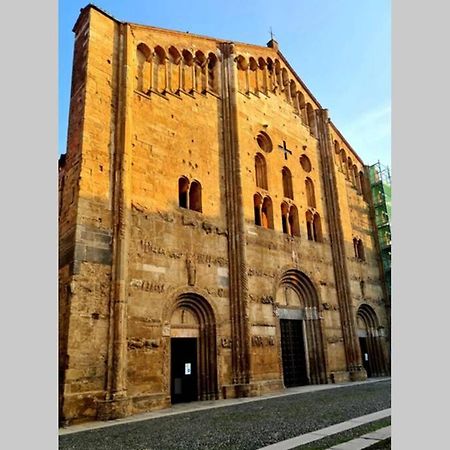 Maison Marina_Pavia San Michele Centro Storico Exterior photo